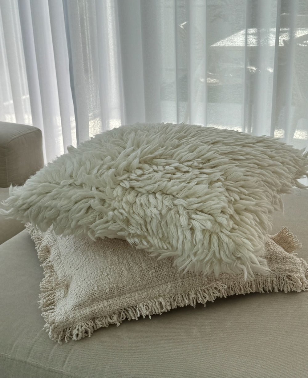 כרית פרווה LAUREN NATURAL