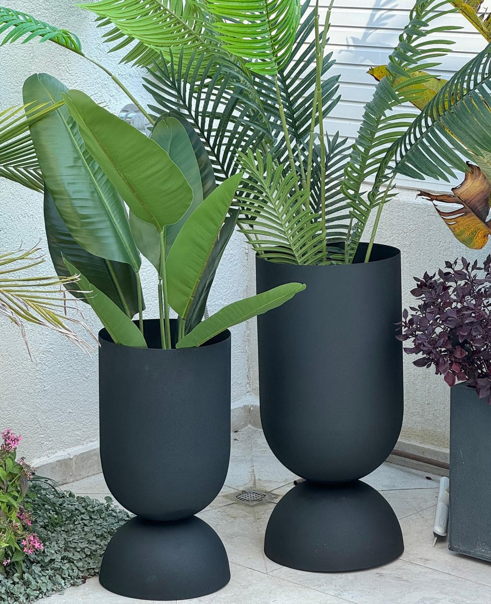 מעמד לעציץ GEFEN BLACK