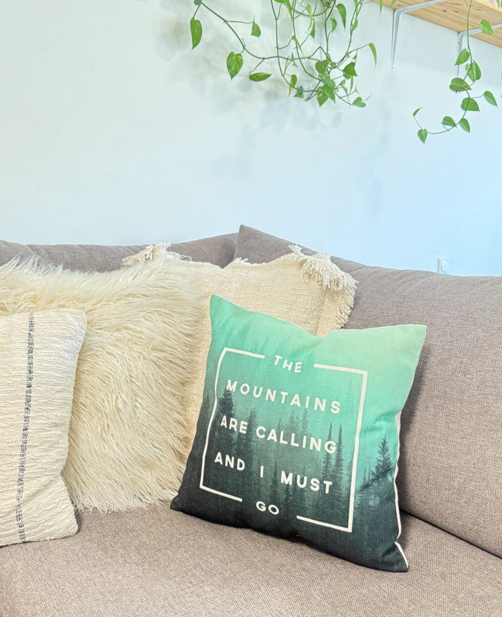 כרית נוי הרים גרין