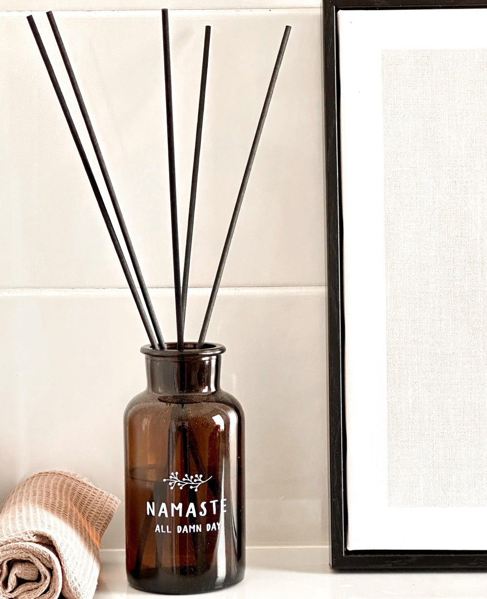 מפיץ ריח בובי WHITE MUSK