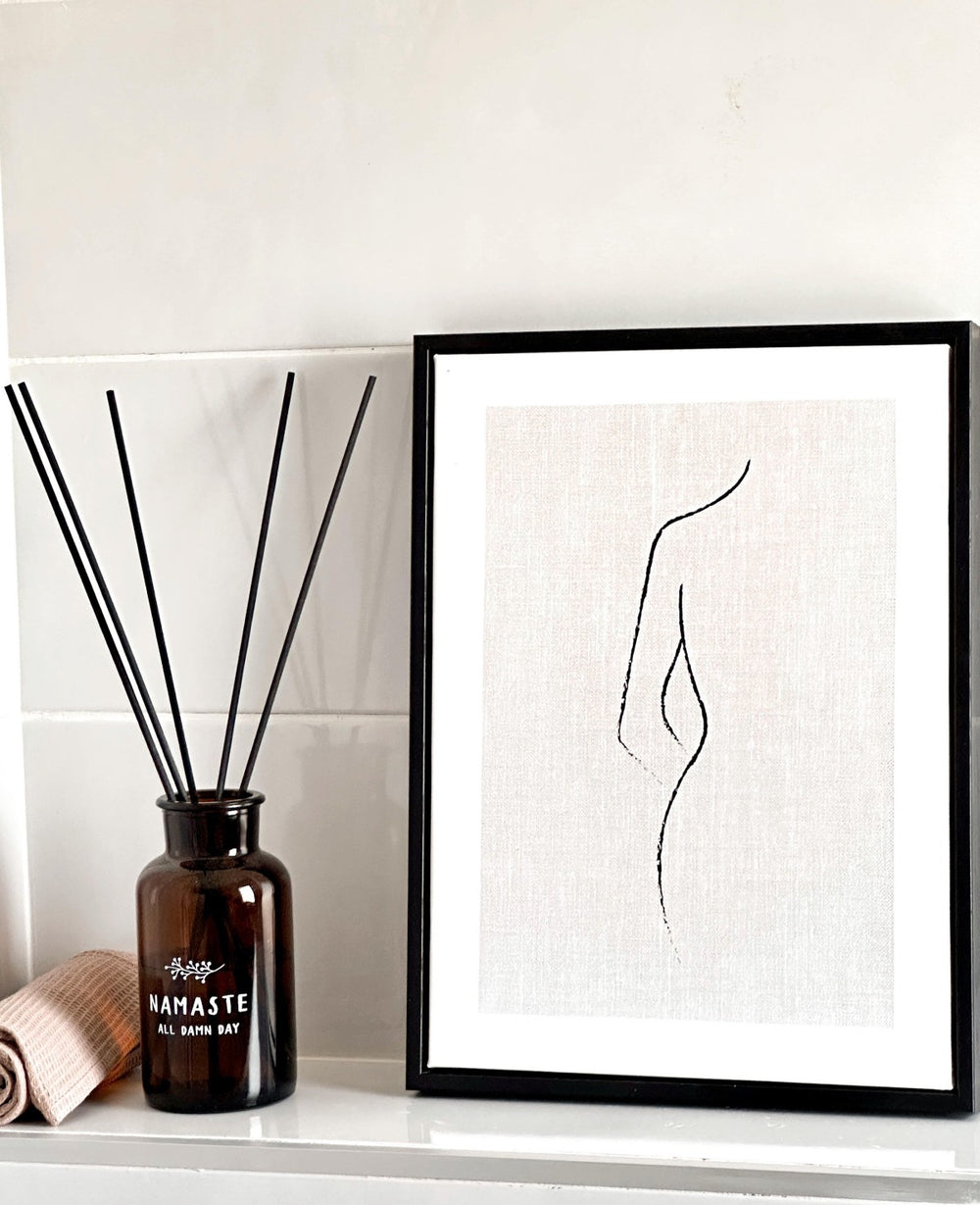 מפיץ ריח בובי WHITE MUSK