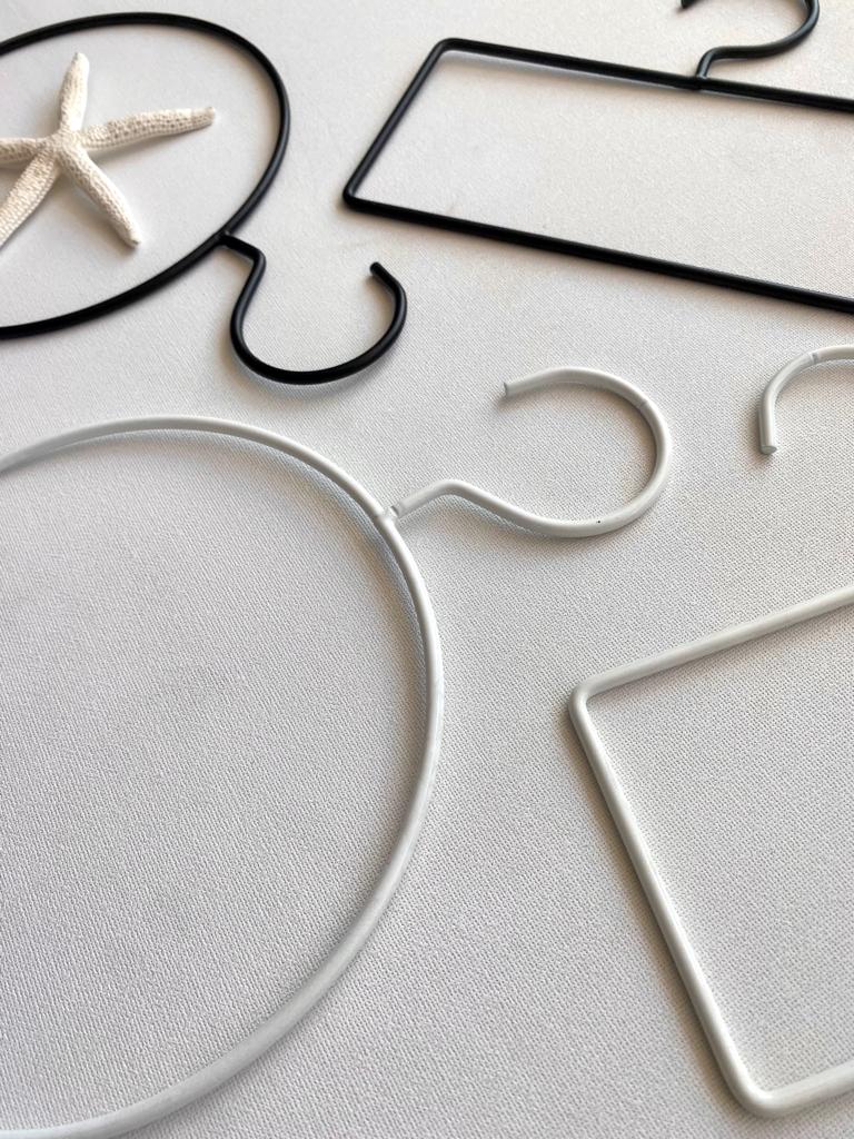 קולב מתכת עגול