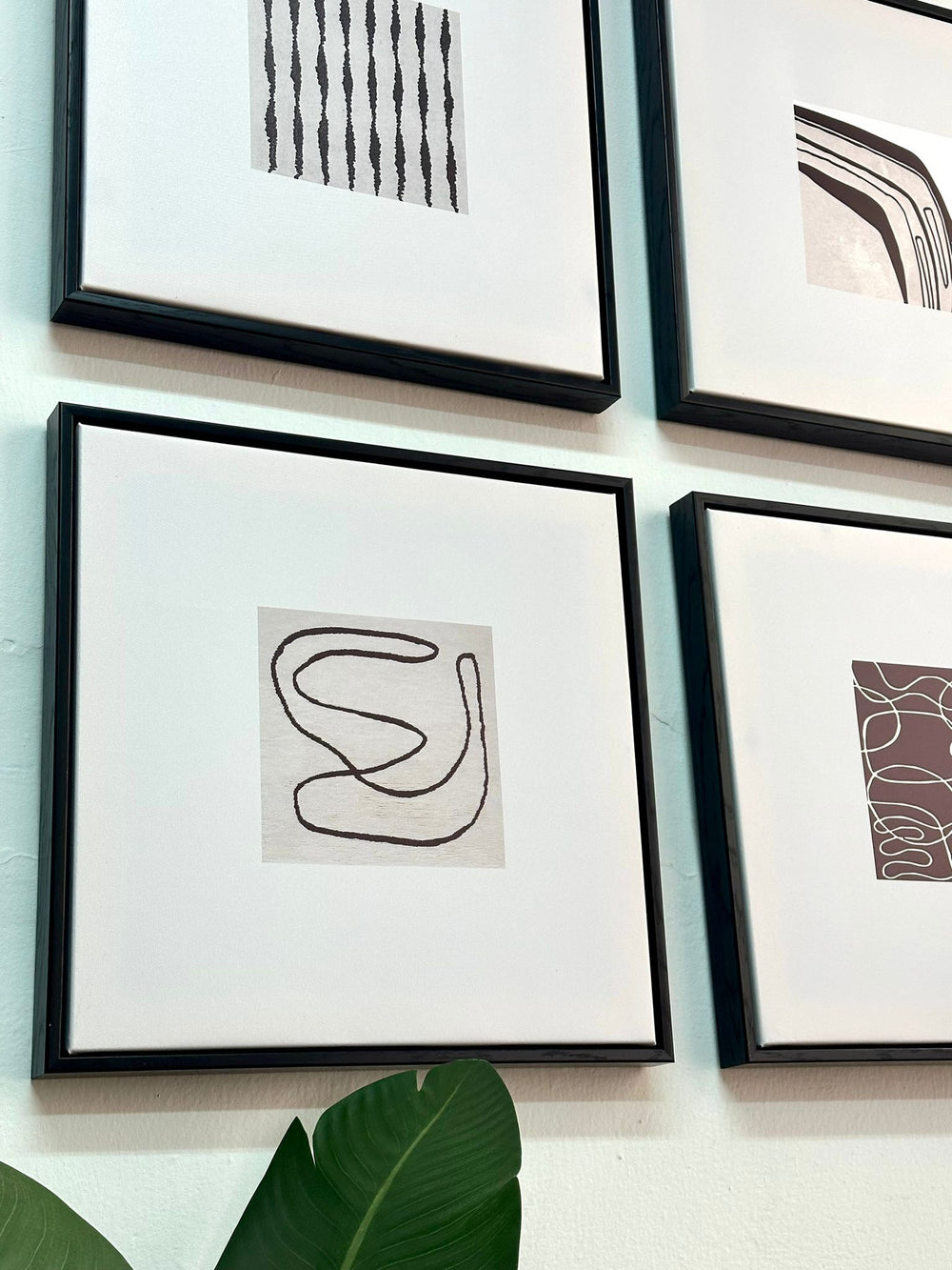 תמונות קיר מונו ליינס