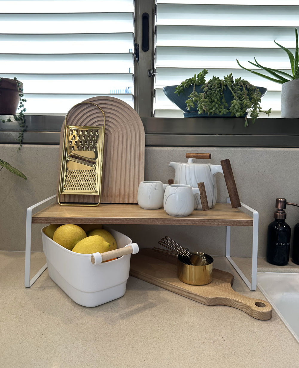 מדף שולחני לבן METAL STAND