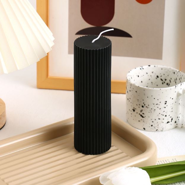 נר סויה לוסי