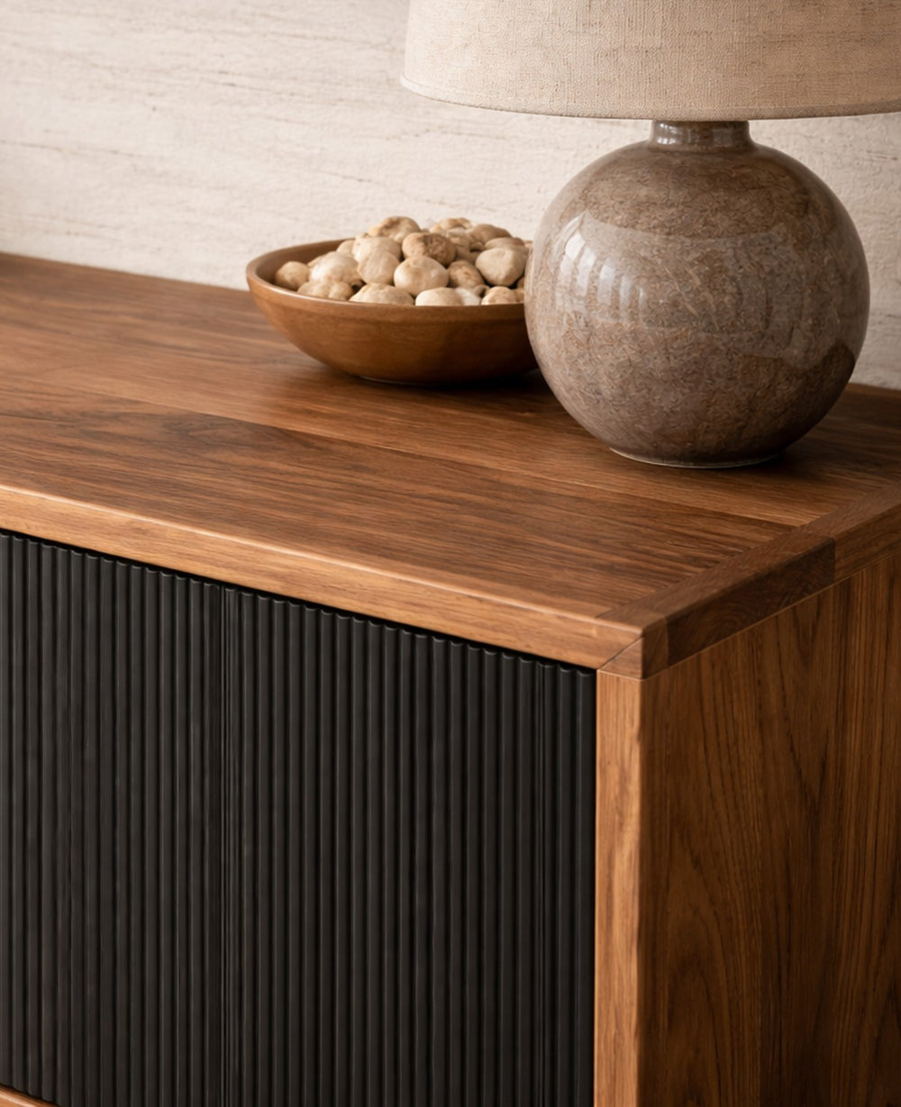 מזנון עץ לביא