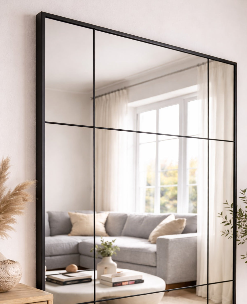 מראת מתכת מחולקת