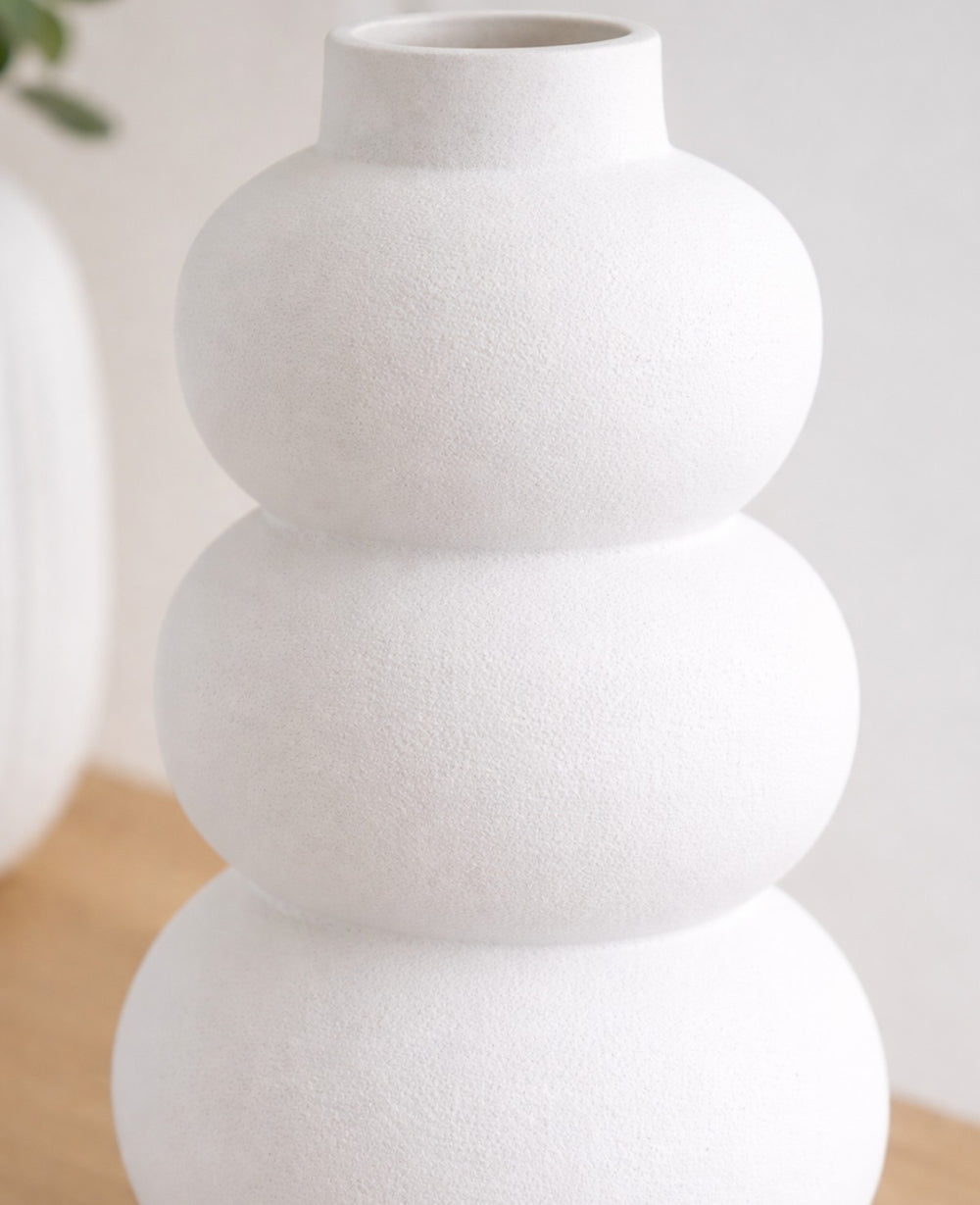 ואזה נורדי לבן