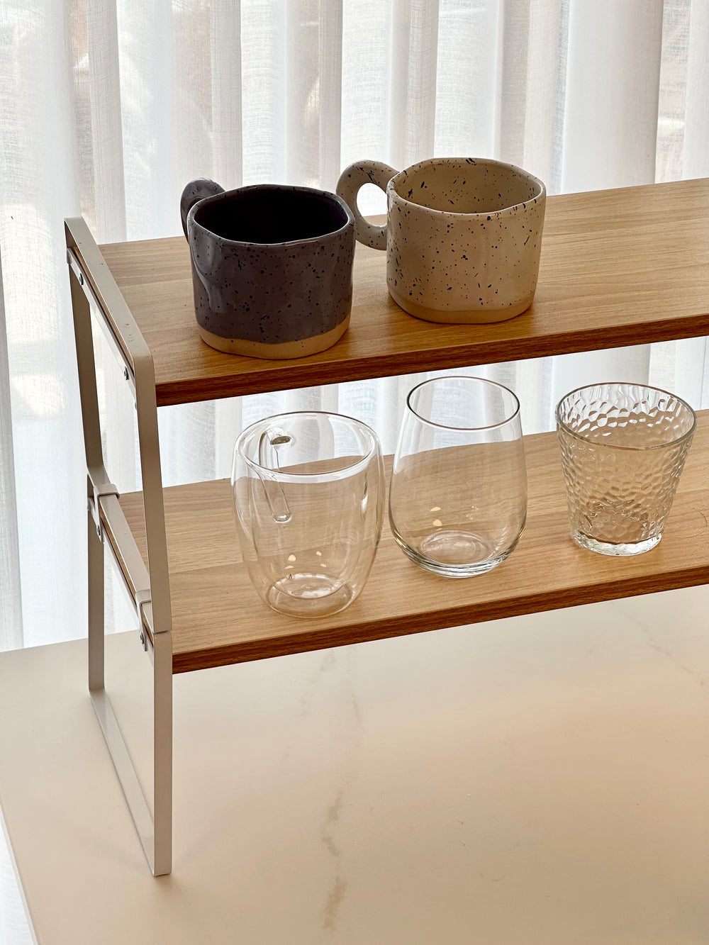 מדף שולחני לבן כפול