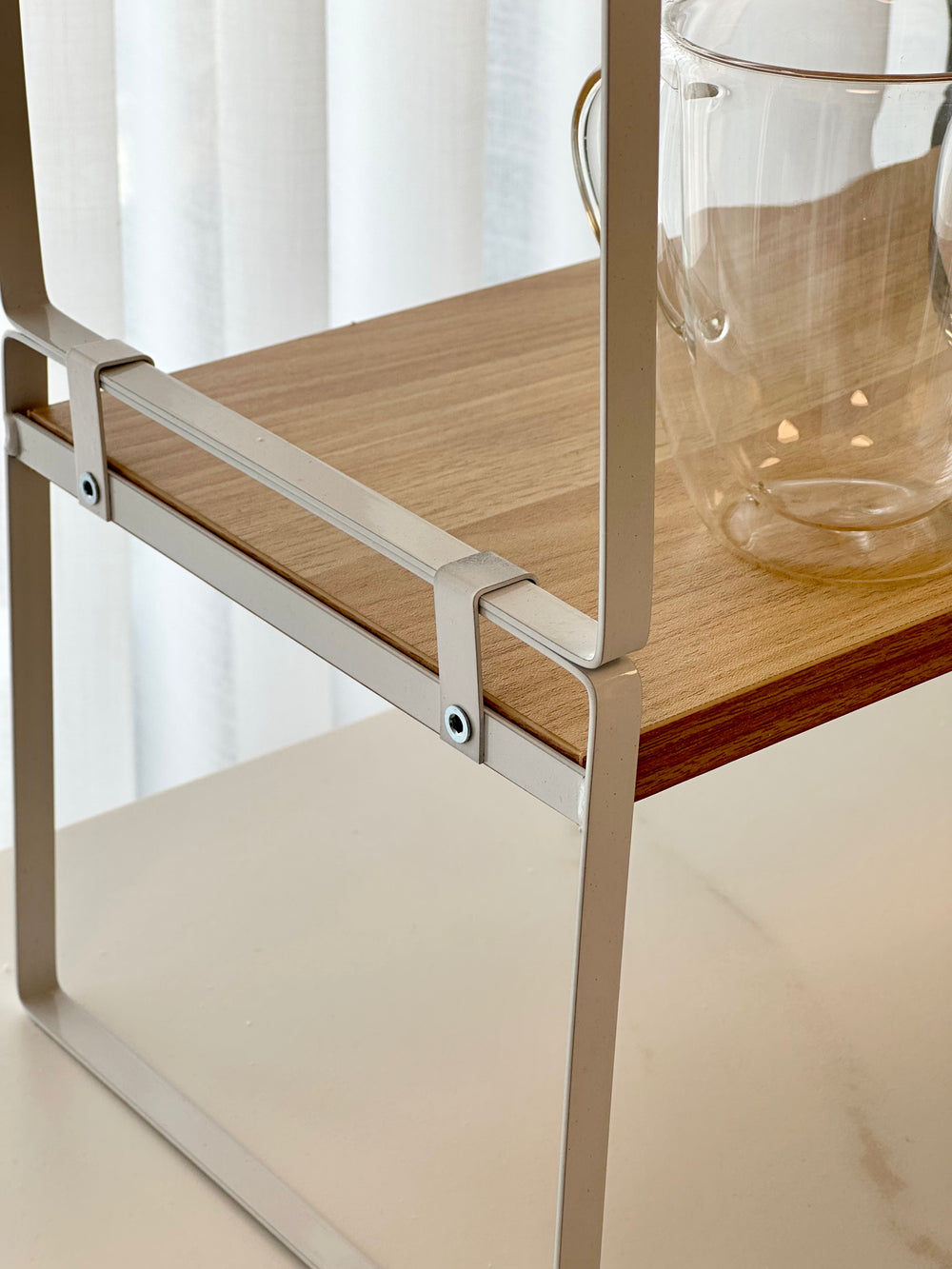 מדף שולחני לבן כפול