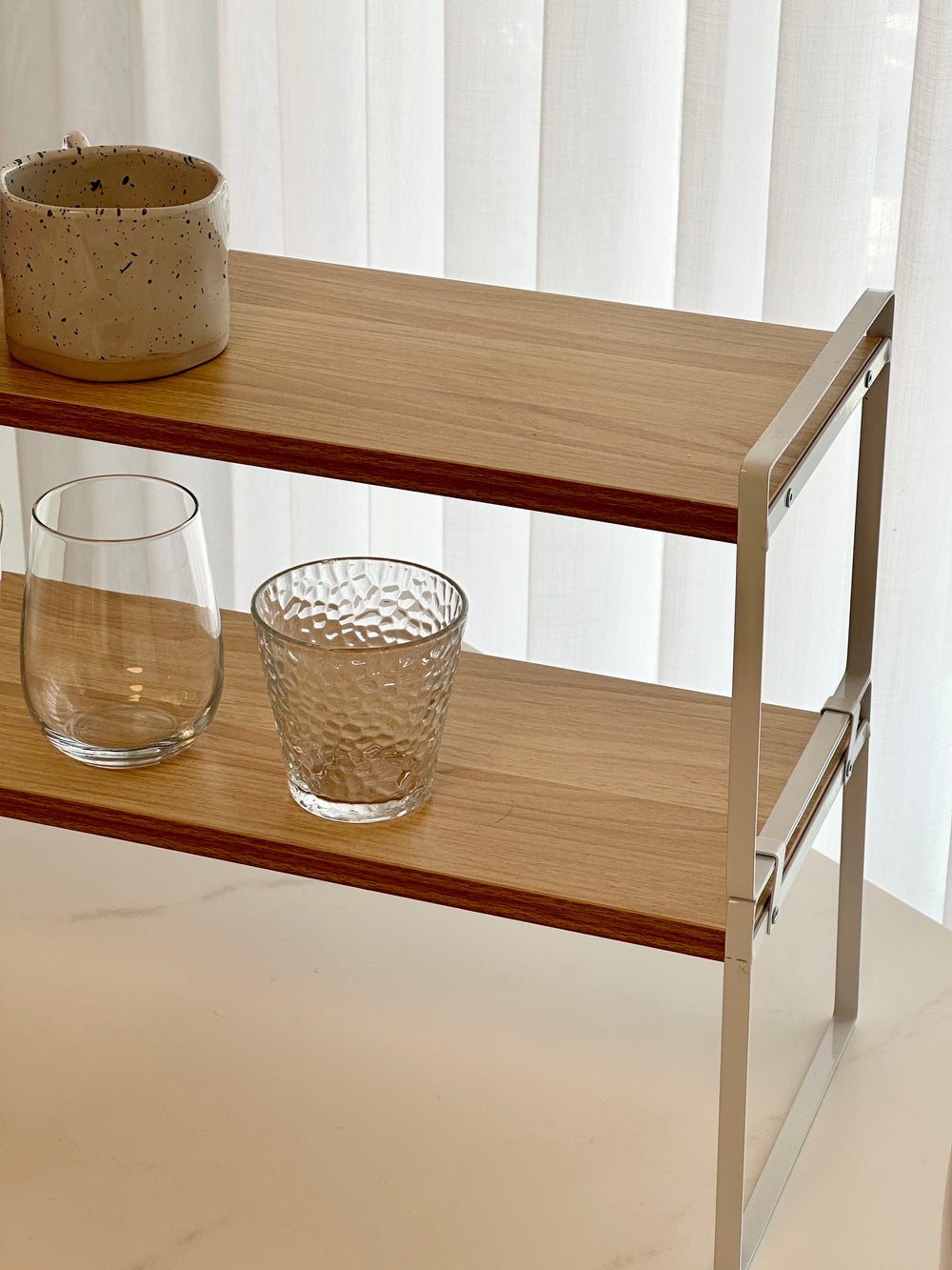 מדף שולחני לבן כפול