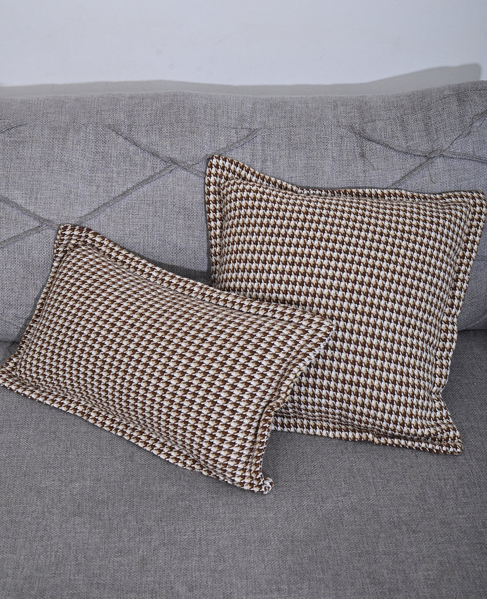 כרית אייטיז חומה