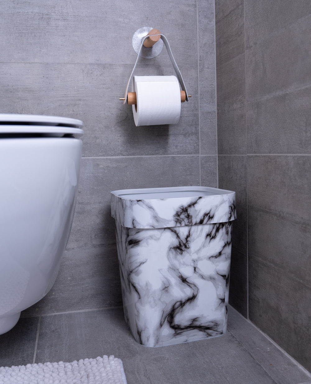 מתלה עץ לנייר טואלט